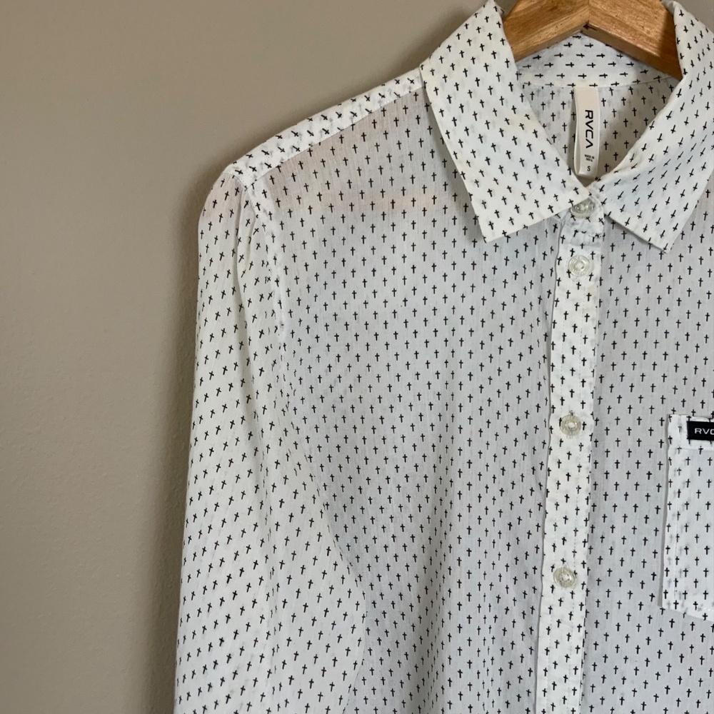 Rvca Cross Printed Button-Up Blouse - image 4